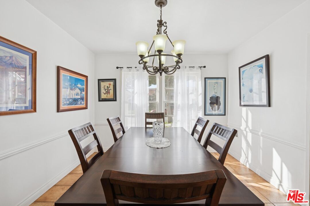 5002 Valley Ridge Ave