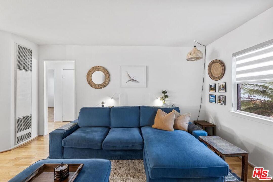 5825 Bowcroft St Unit: 1