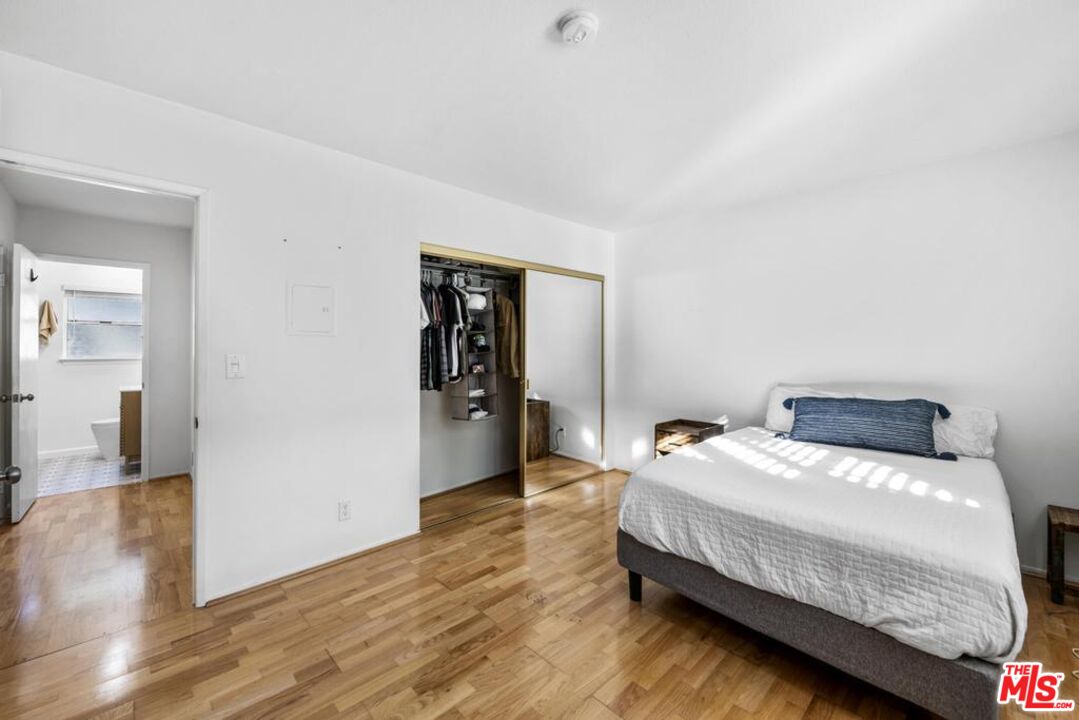 5825 Bowcroft St Unit: 1