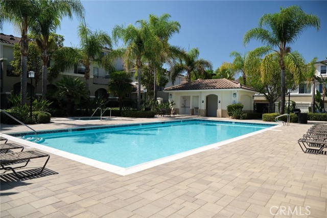 3902 Orangewood