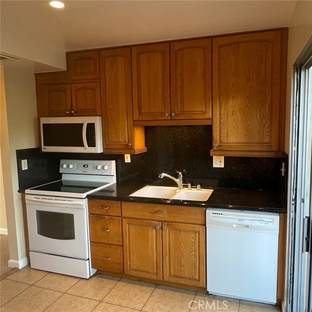 5045 Maytime LN Unit: 119