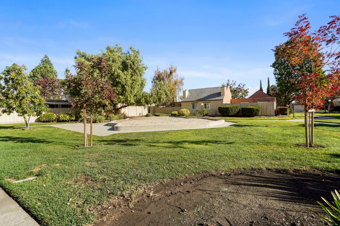 2300 Avenida De Guadalupe