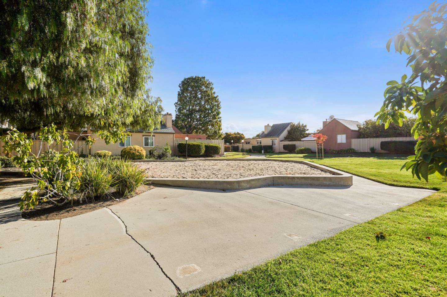 2300 Avenida De Guadalupe