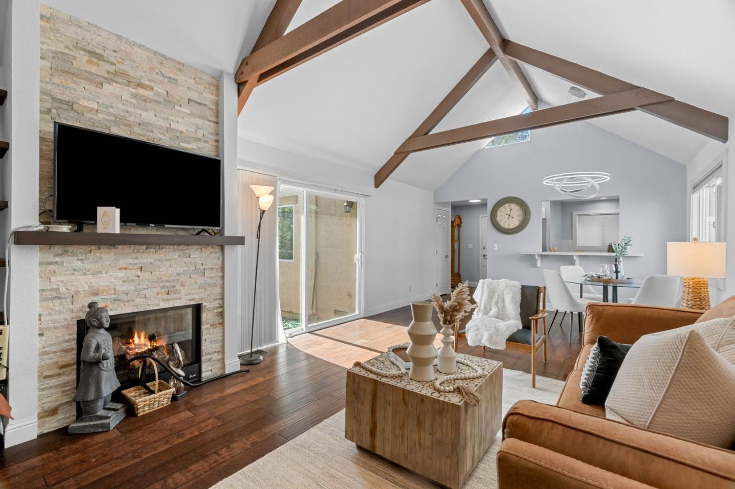 2300 Avenida De Guadalupe