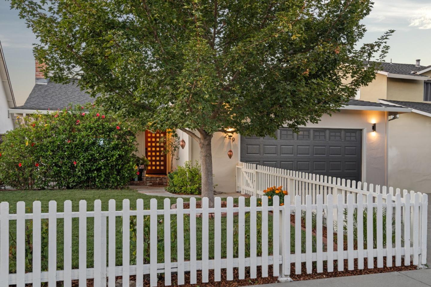 249 Belden DR