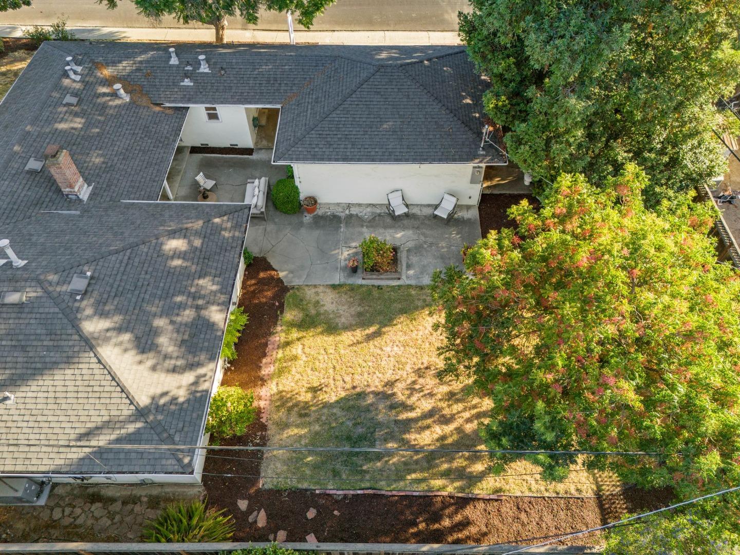 761 Harrison AVE