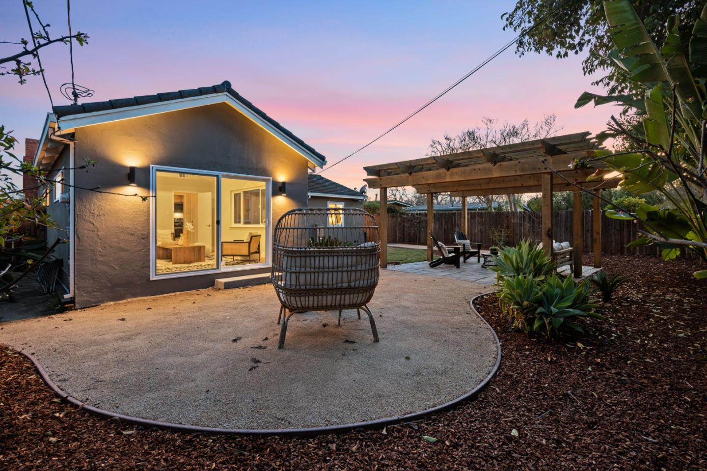 2387 Cory AVE