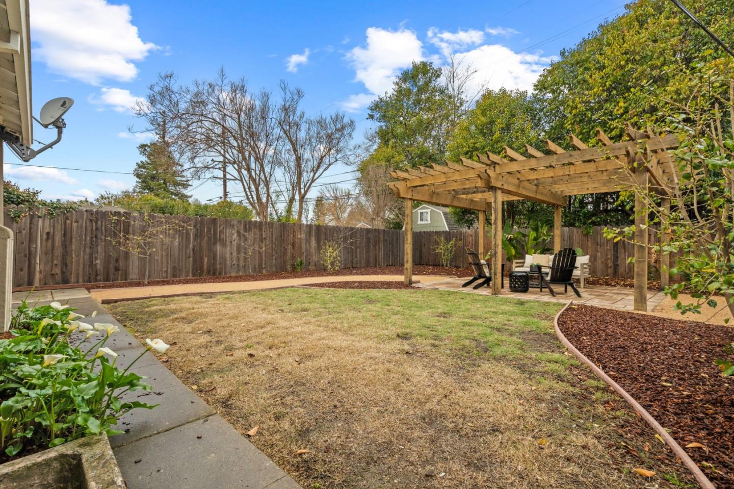 2387 Cory AVE