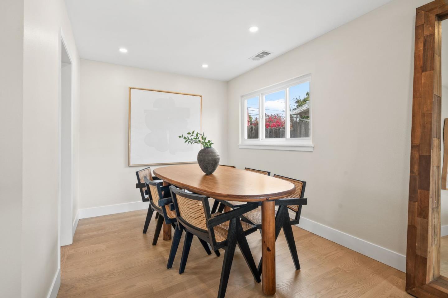 2387 Cory AVE