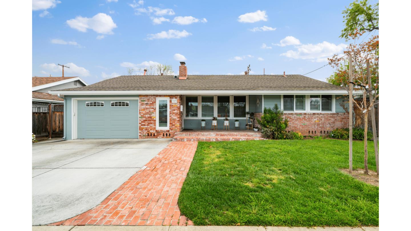 323 Los Padres BLVD