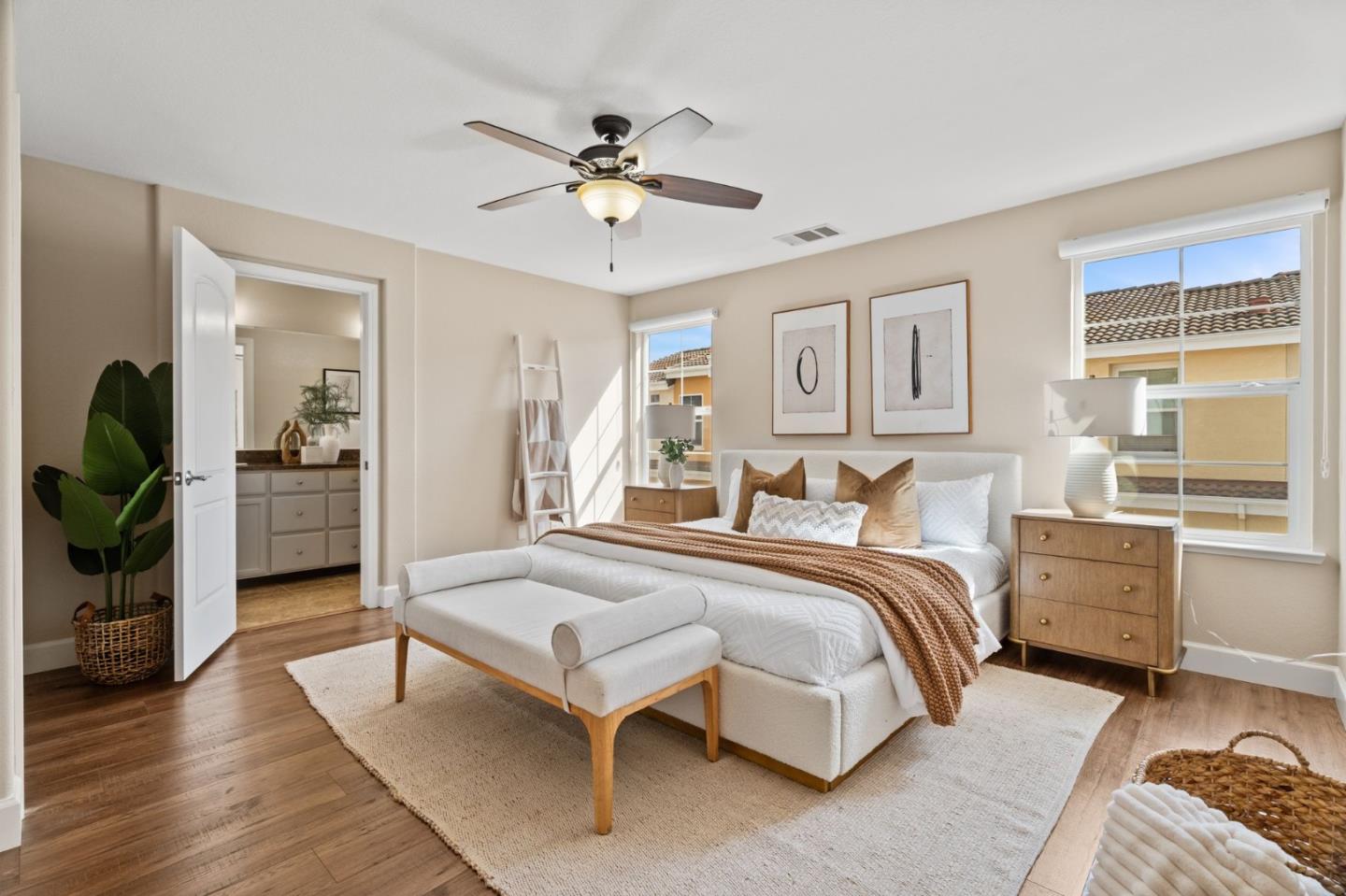 1938 Hillebrant Place