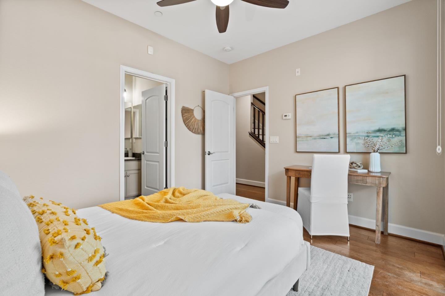 1938 Hillebrant Place