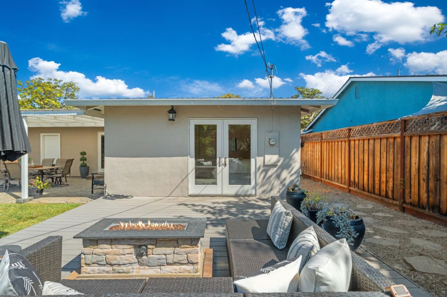 2546 Amethyst Drive