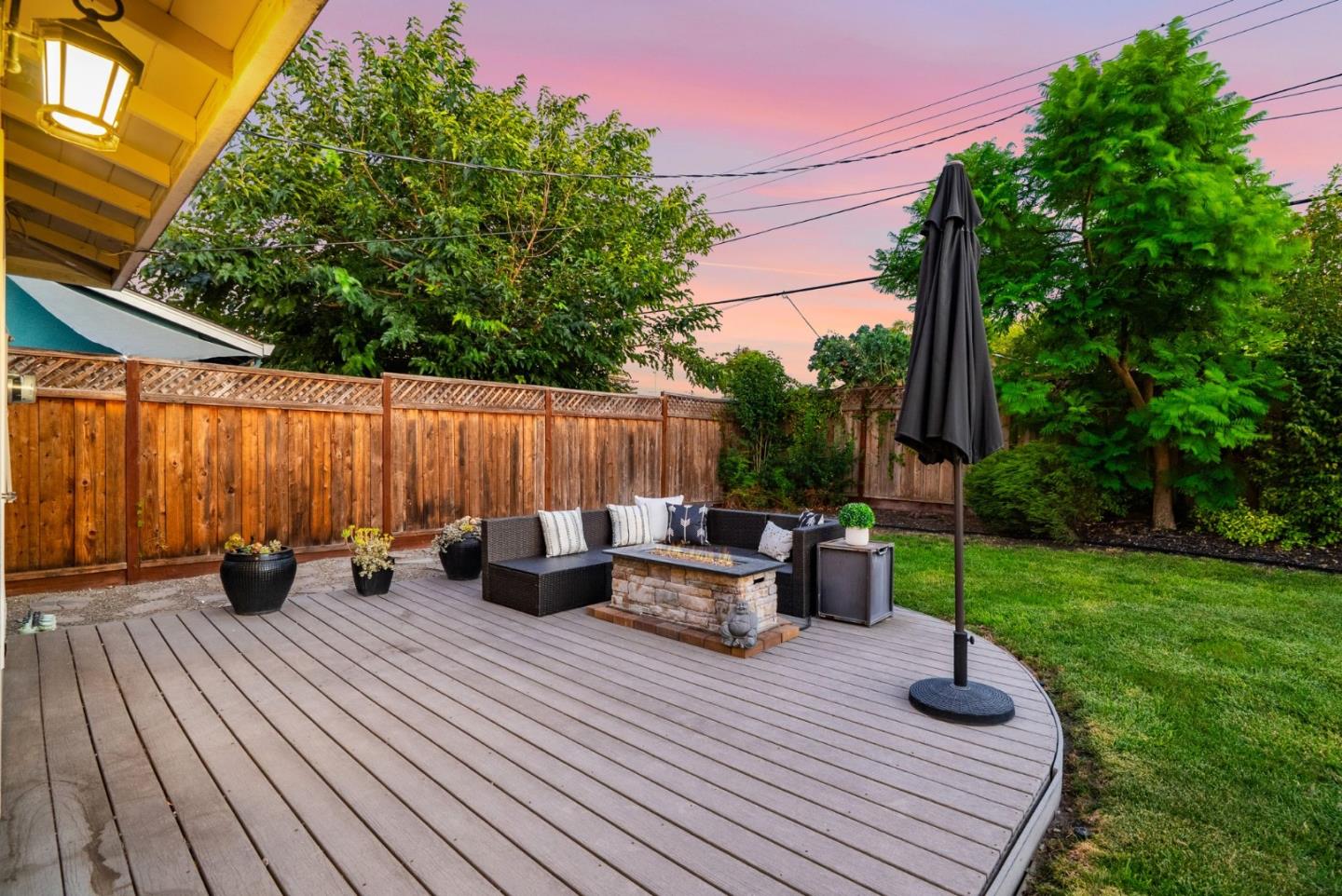 2546 Amethyst Drive