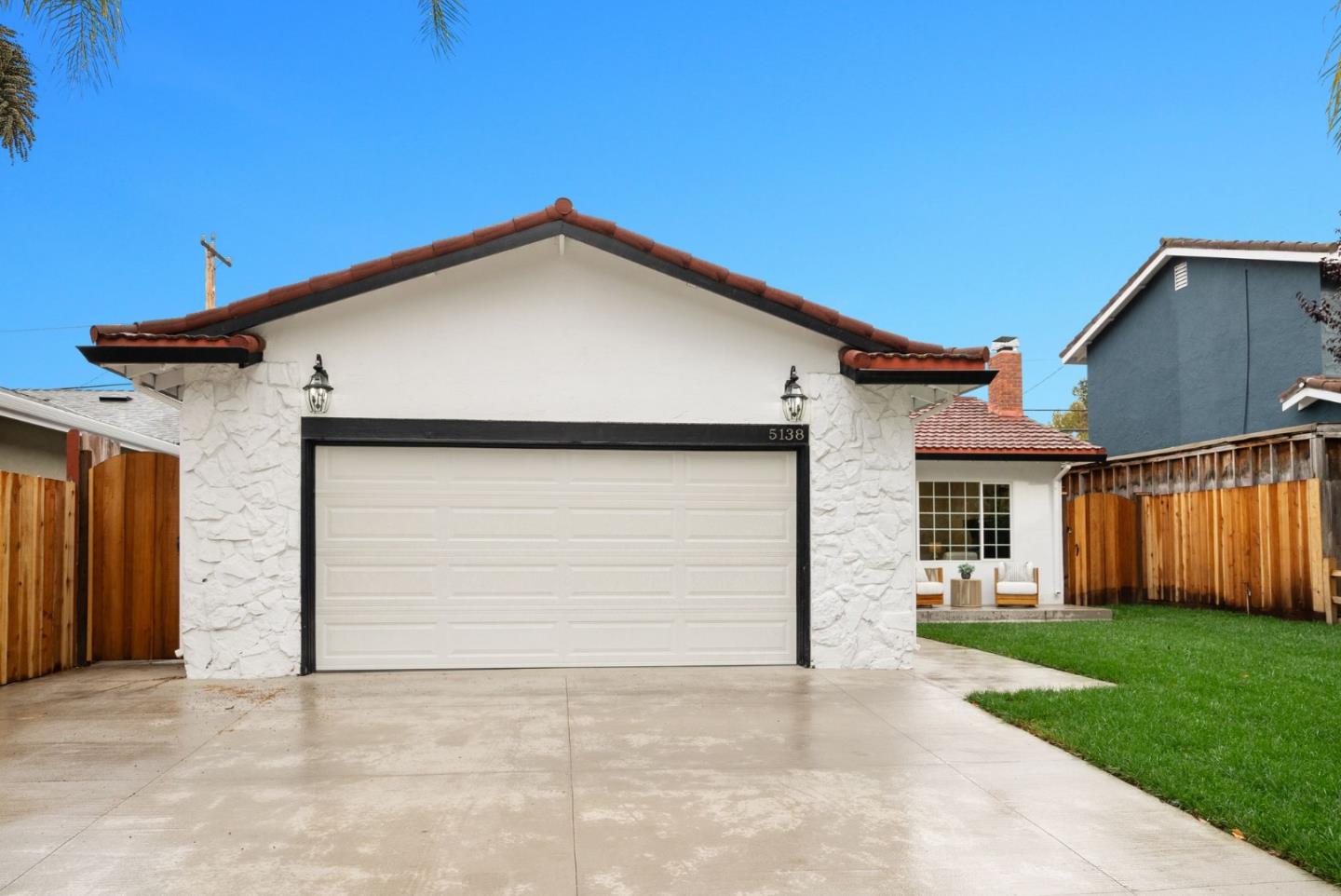 5138 Vera Lane