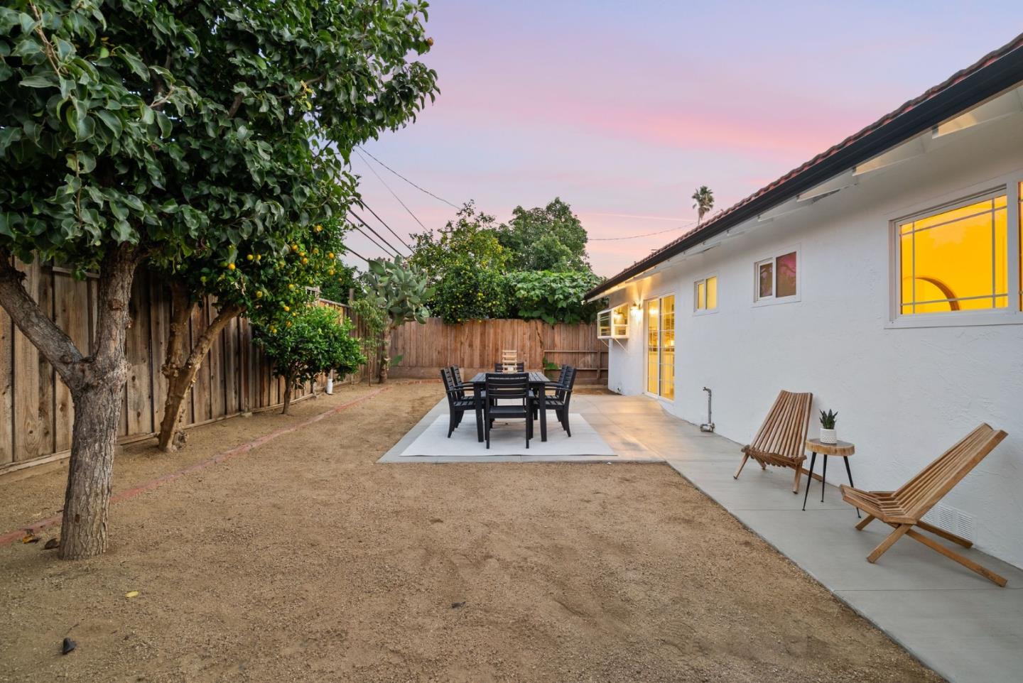 5138 Vera Lane
