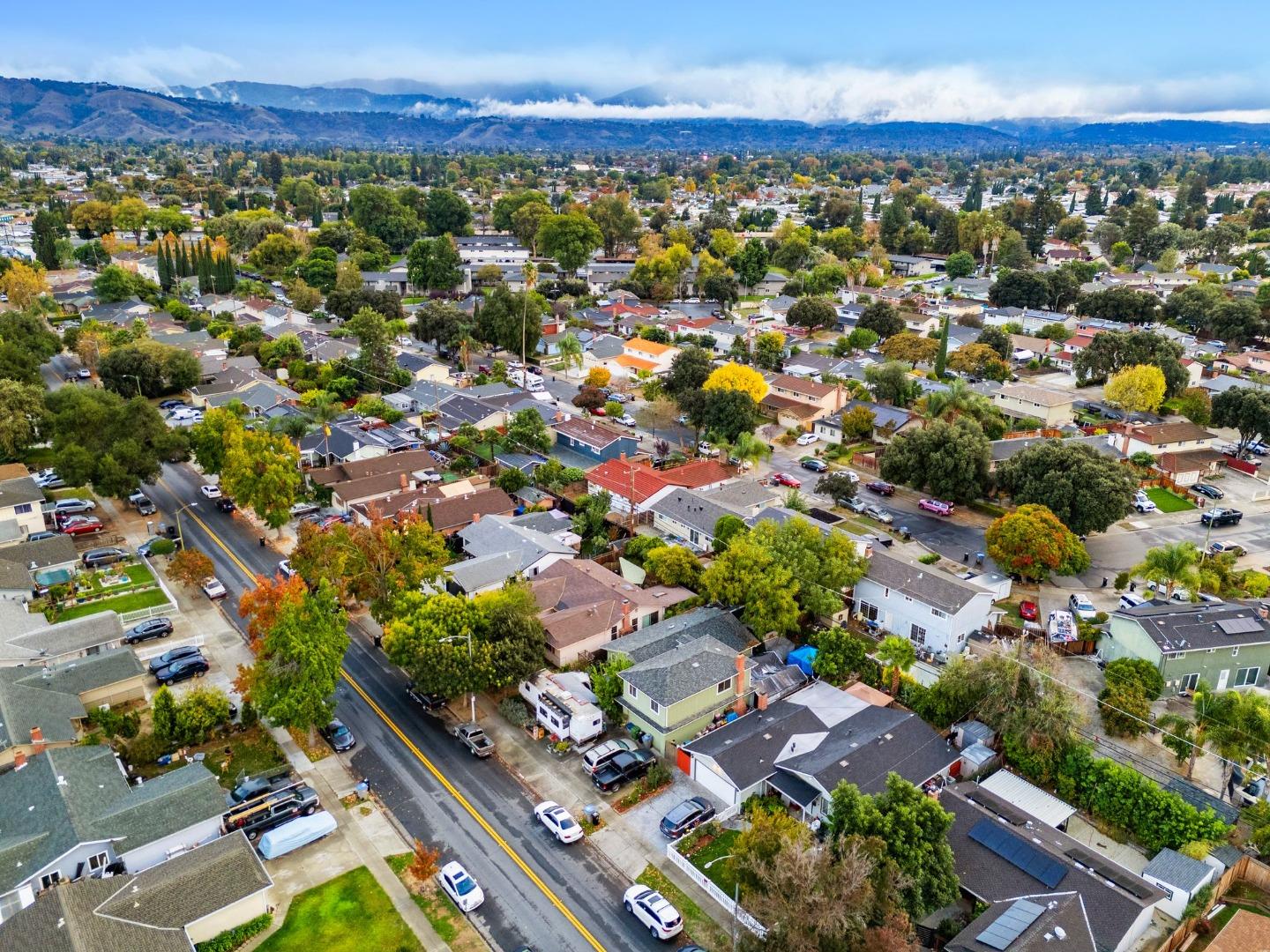 5138 Vera Lane