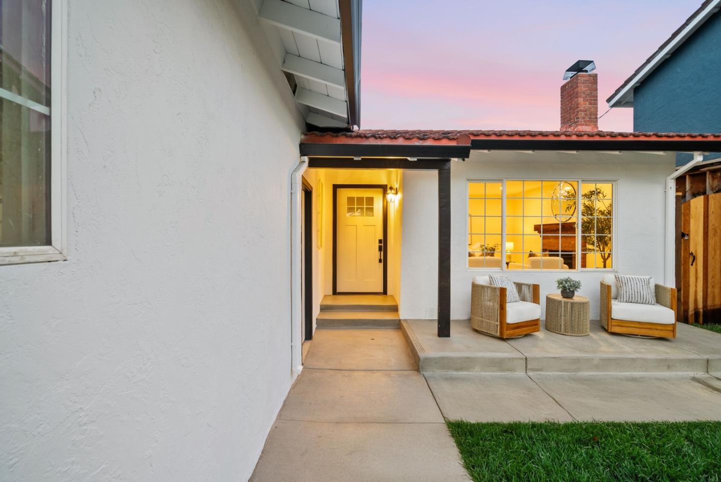 5138 Vera Lane