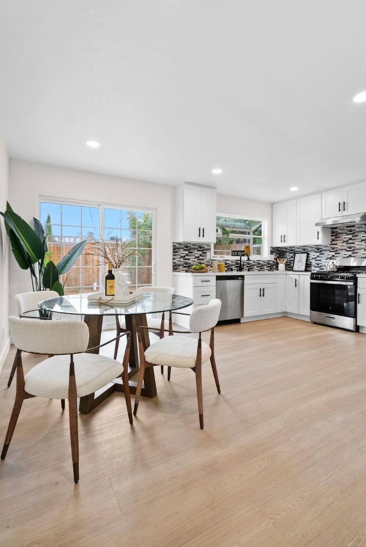 5138 Vera Lane