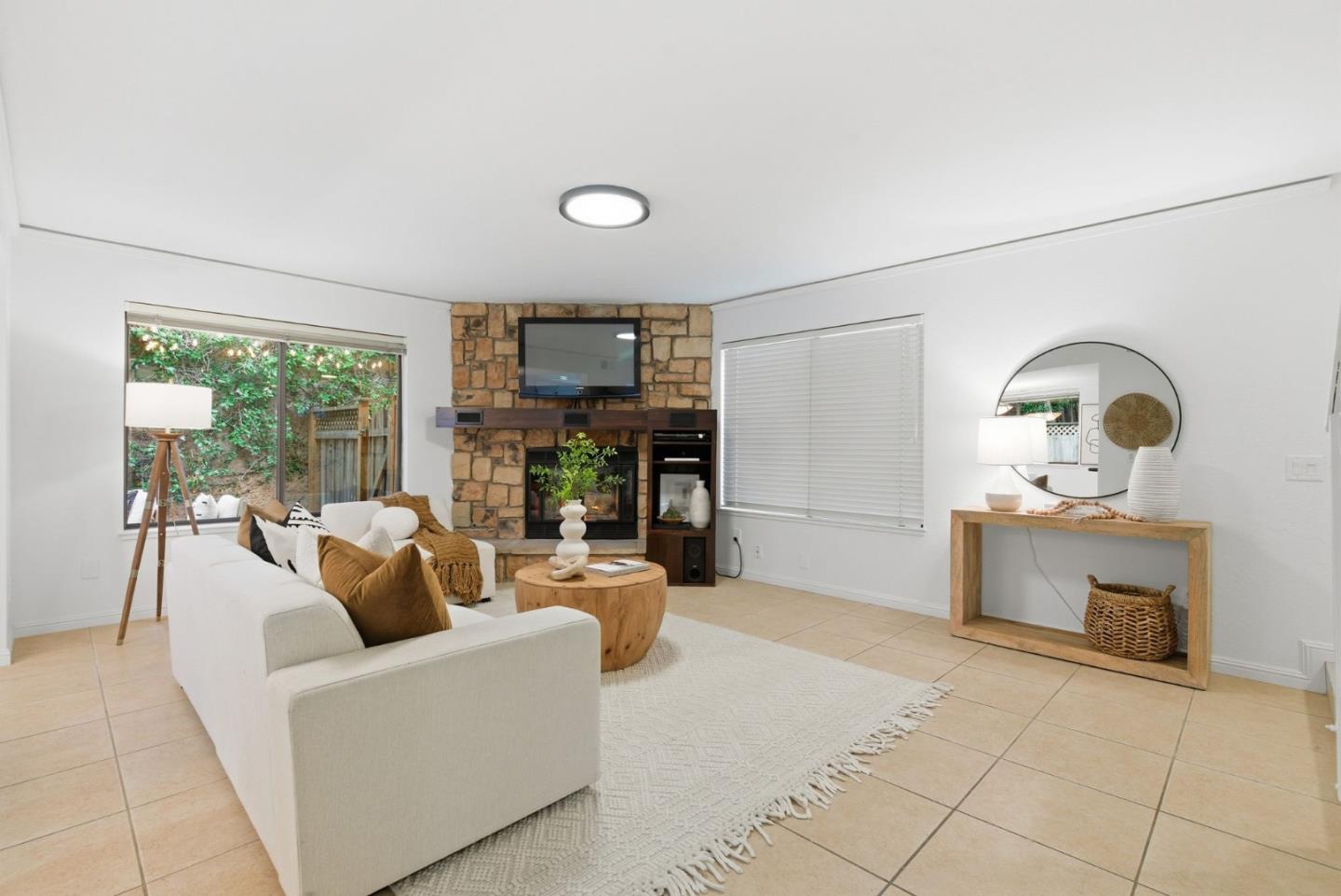 1144 Cherryview Lane