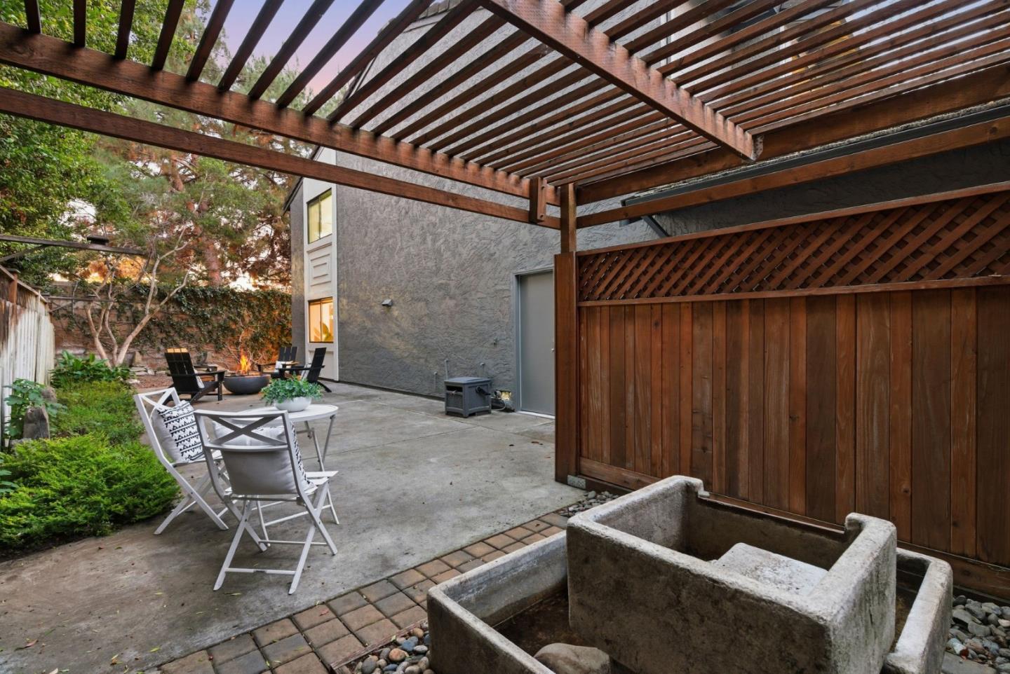 1144 Cherryview Lane