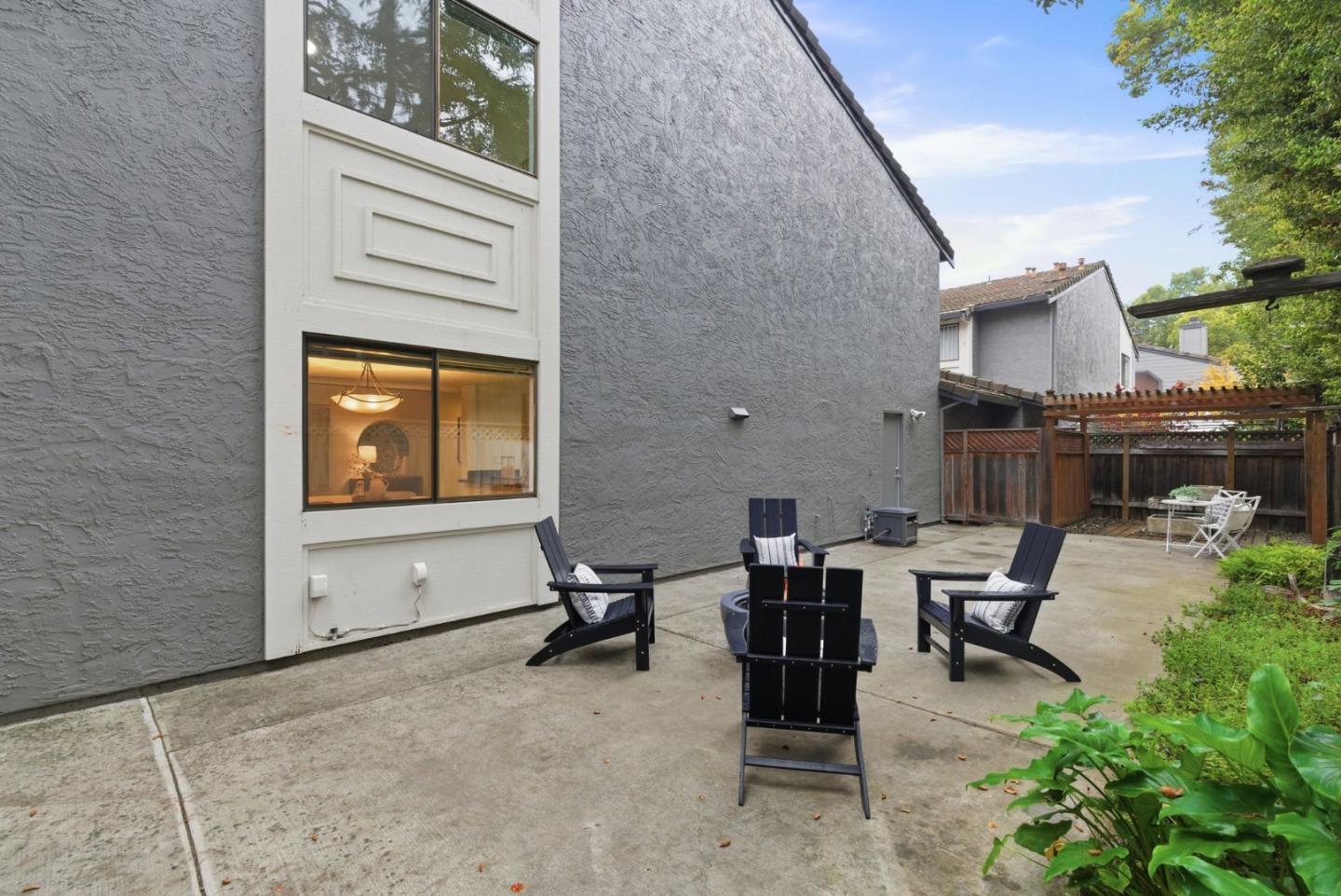 1144 Cherryview Lane