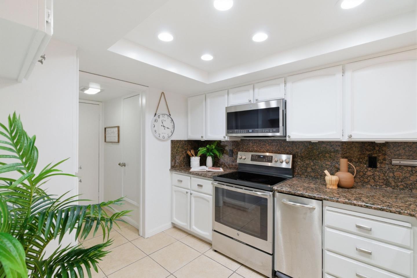 1144 Cherryview Lane