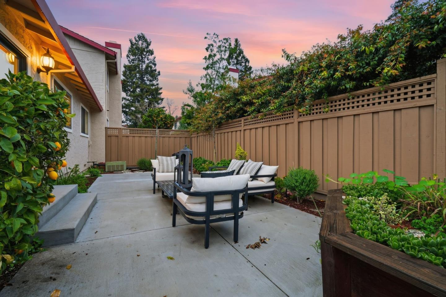 2007 Eucalyptus Court