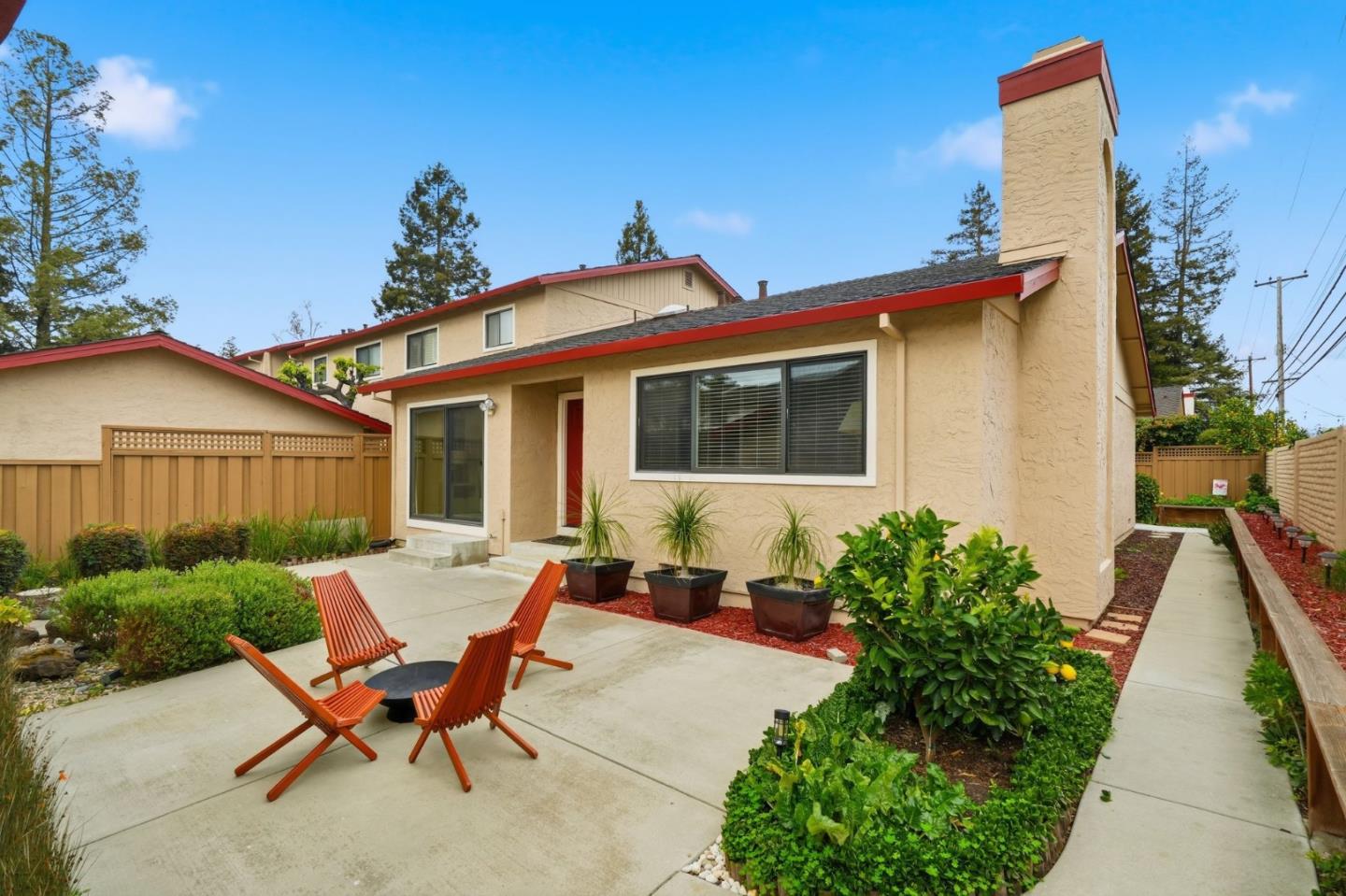 2007 Eucalyptus Court