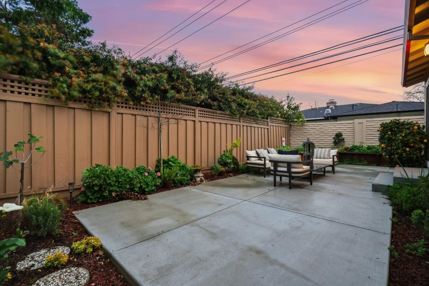 2007 Eucalyptus Court