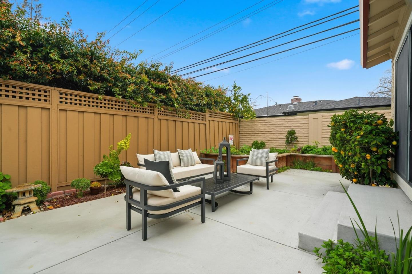 2007 Eucalyptus Court