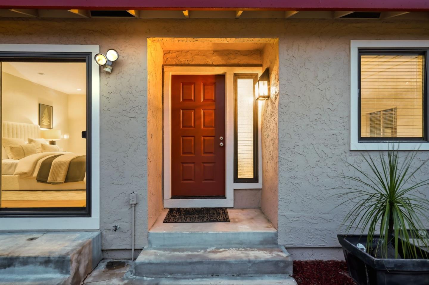 2007 Eucalyptus Court