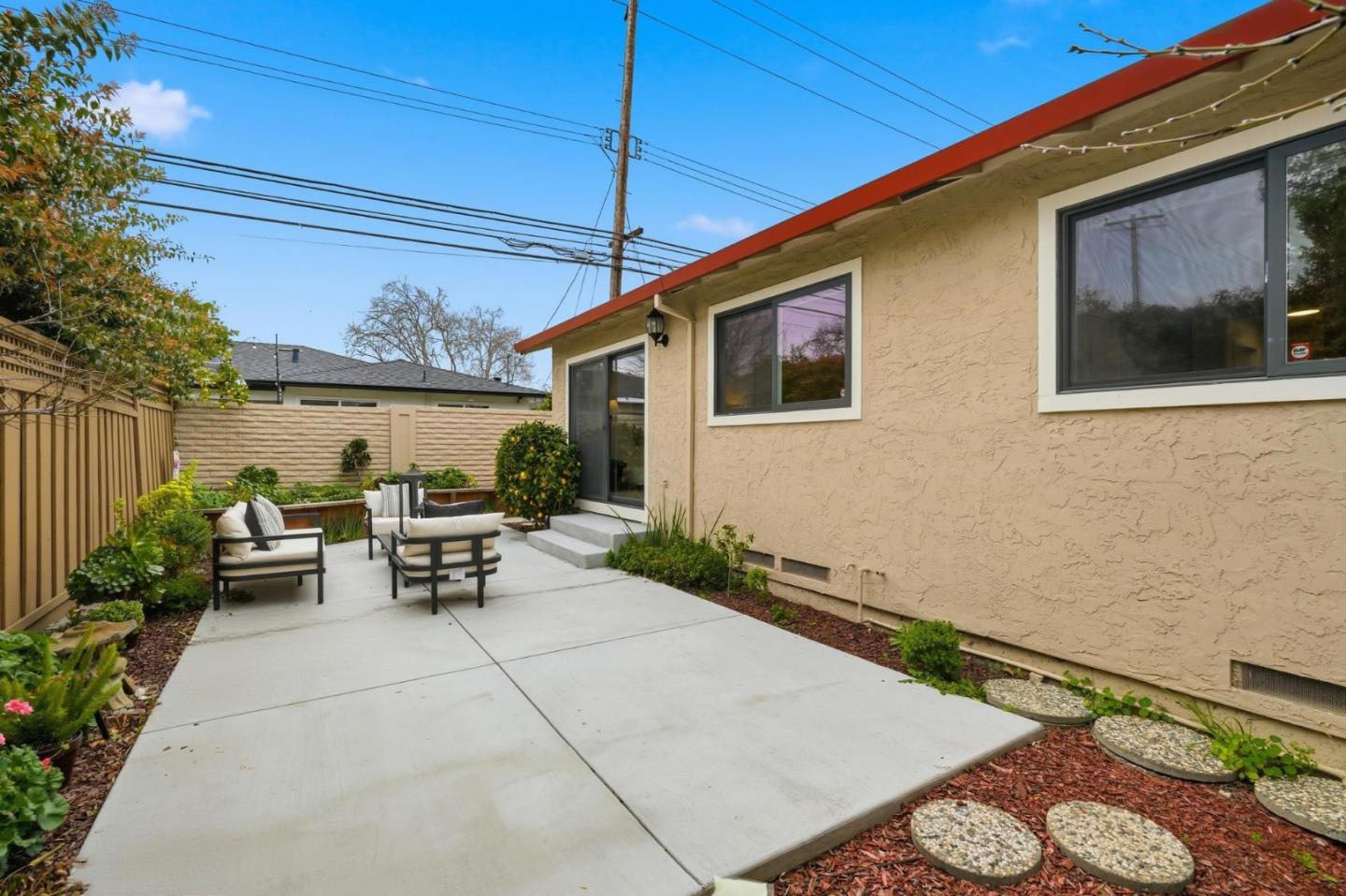 2007 Eucalyptus Court