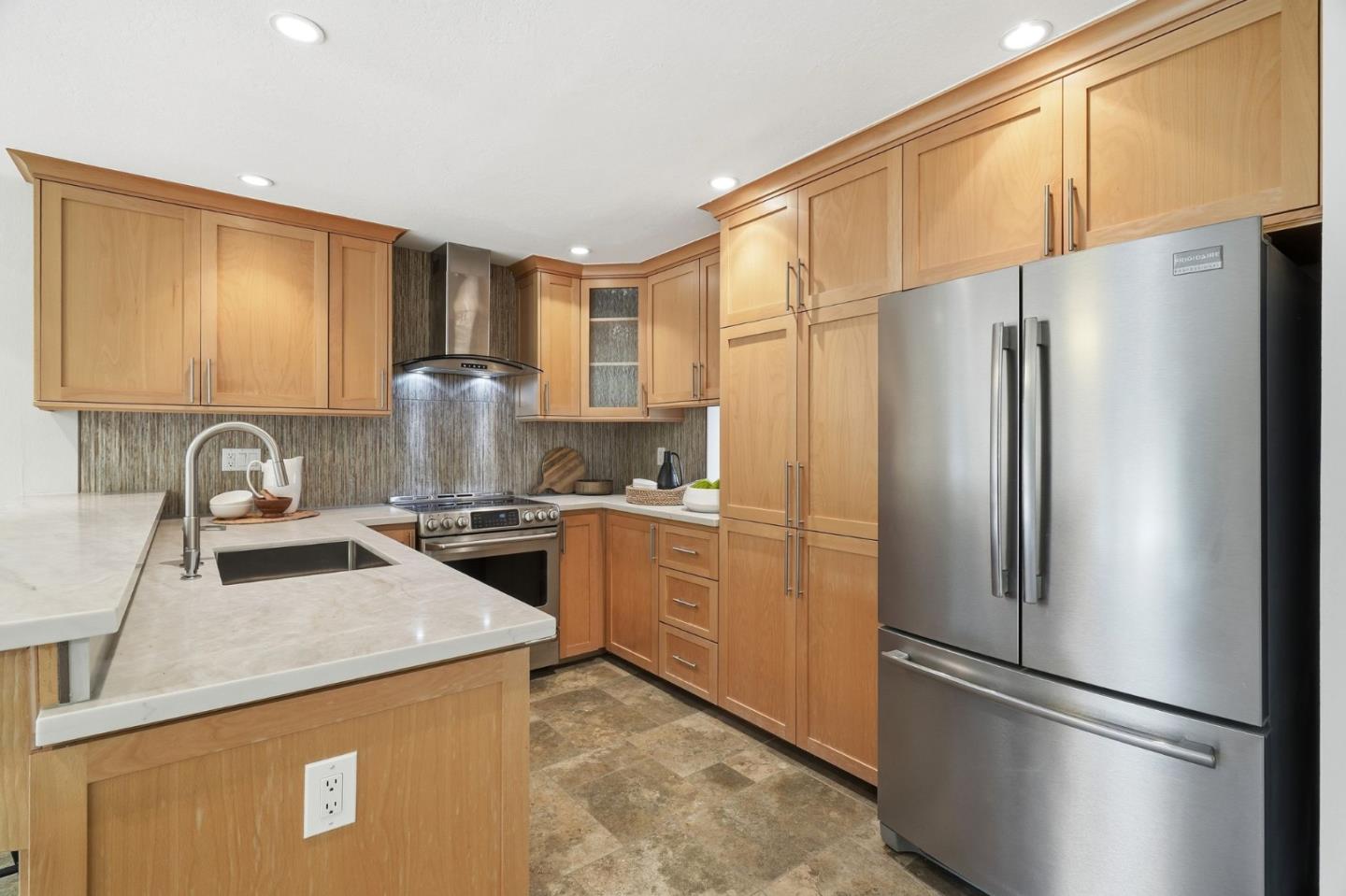 2007 Eucalyptus Court