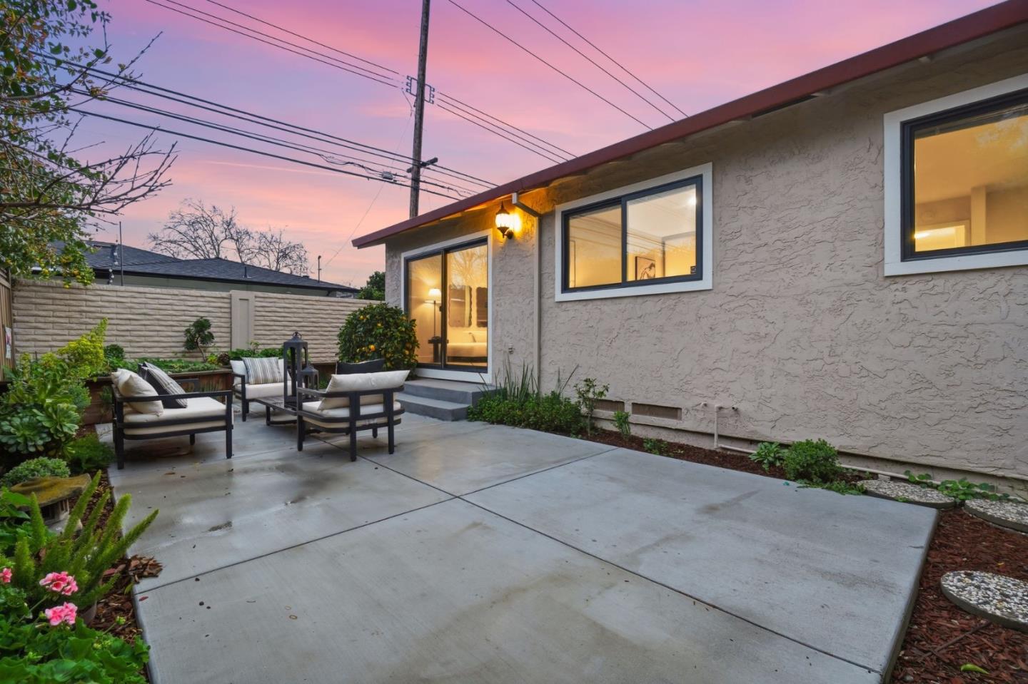 2007 Eucalyptus Court