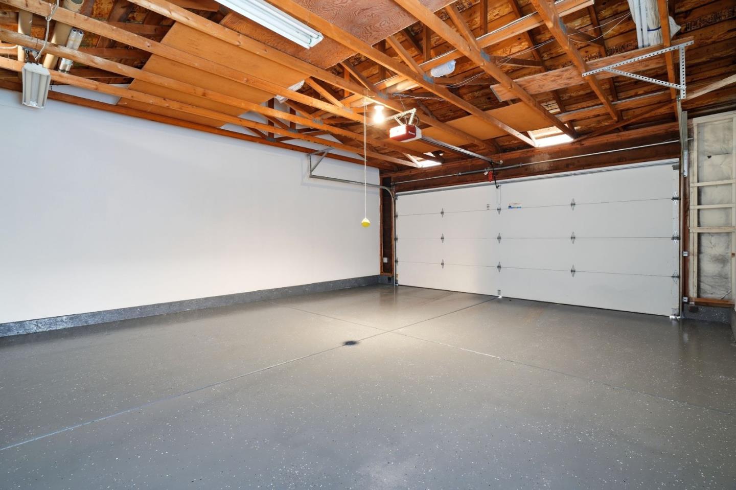 2007 Eucalyptus Court