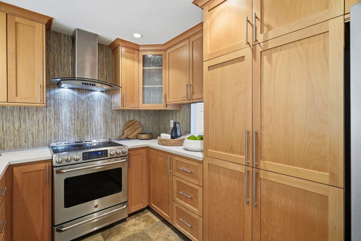 2007 Eucalyptus Court