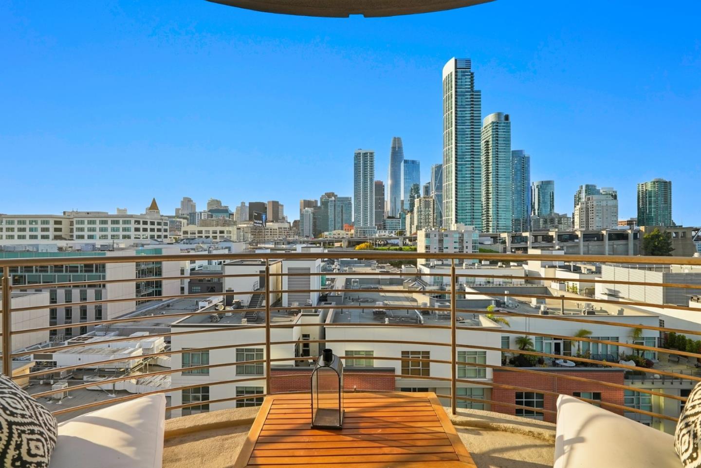 219 Brannan Street 12B