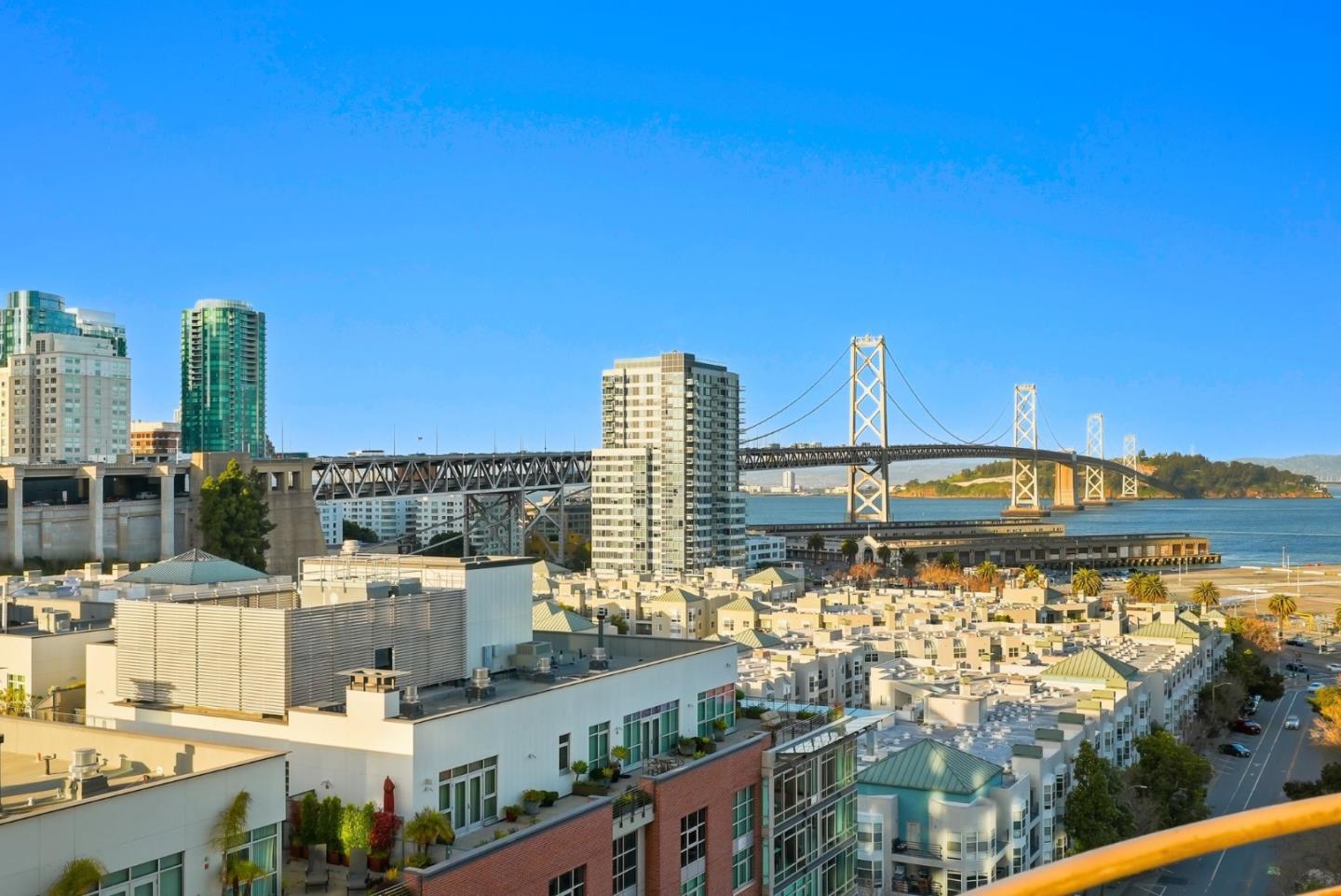 219 Brannan Street 12B