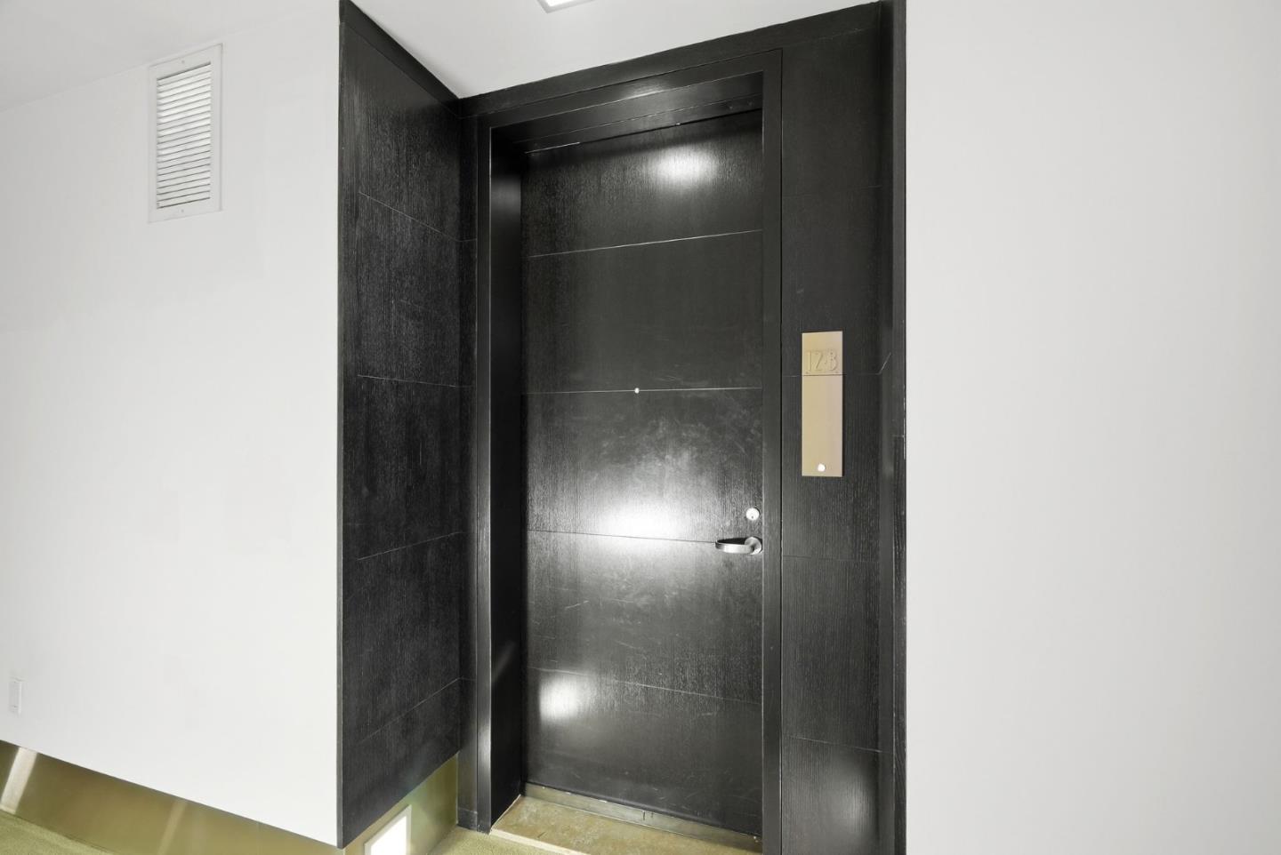 219 Brannan Street 12B