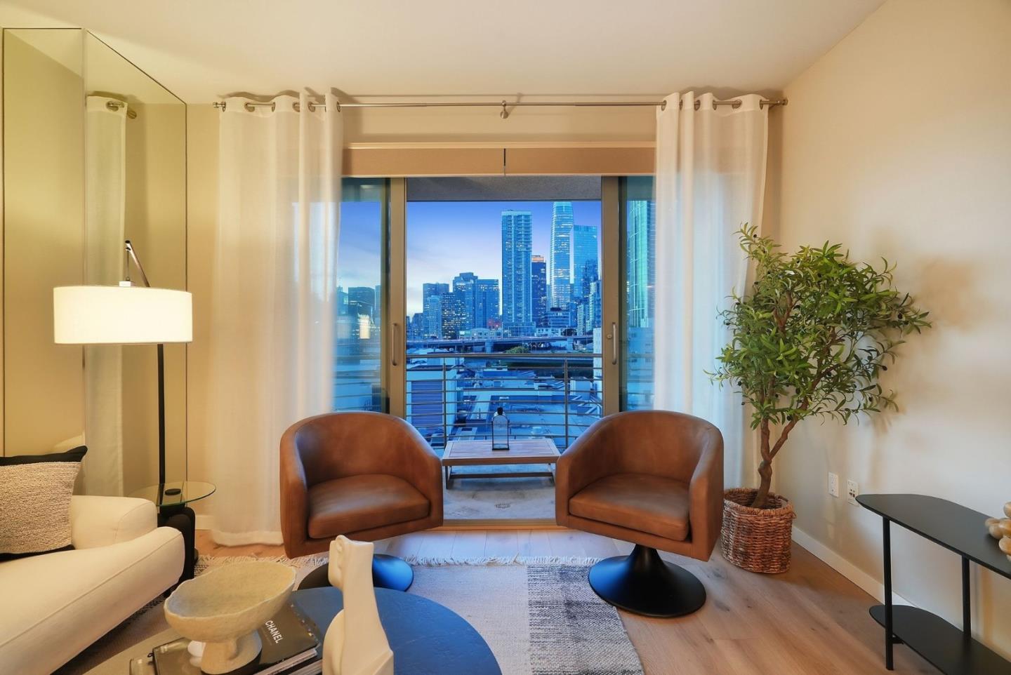 219 Brannan Street 12B