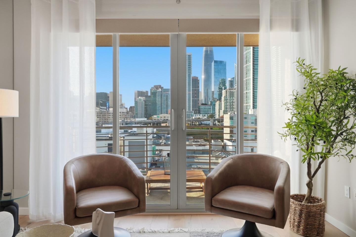 219 Brannan Street 12B