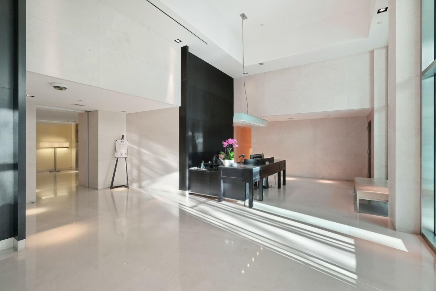 219 Brannan Street 12B