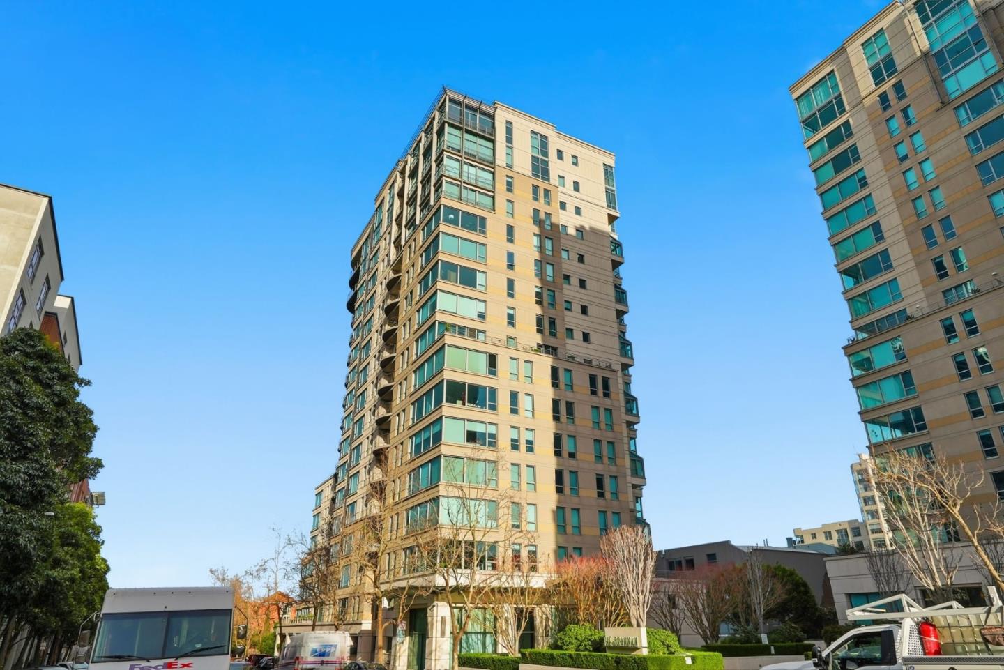 219 Brannan Street 12B