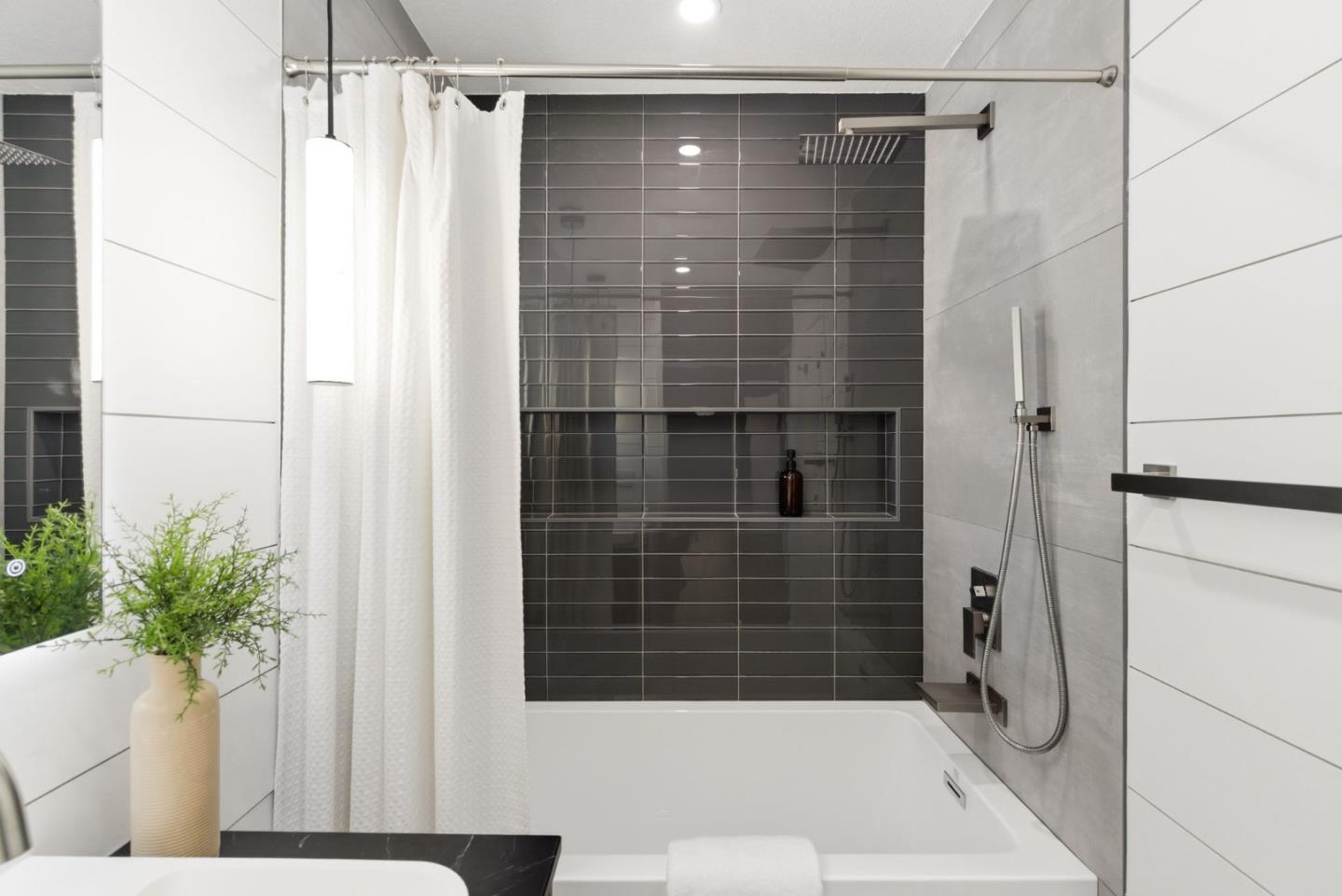 596 Valeri Ruth Court