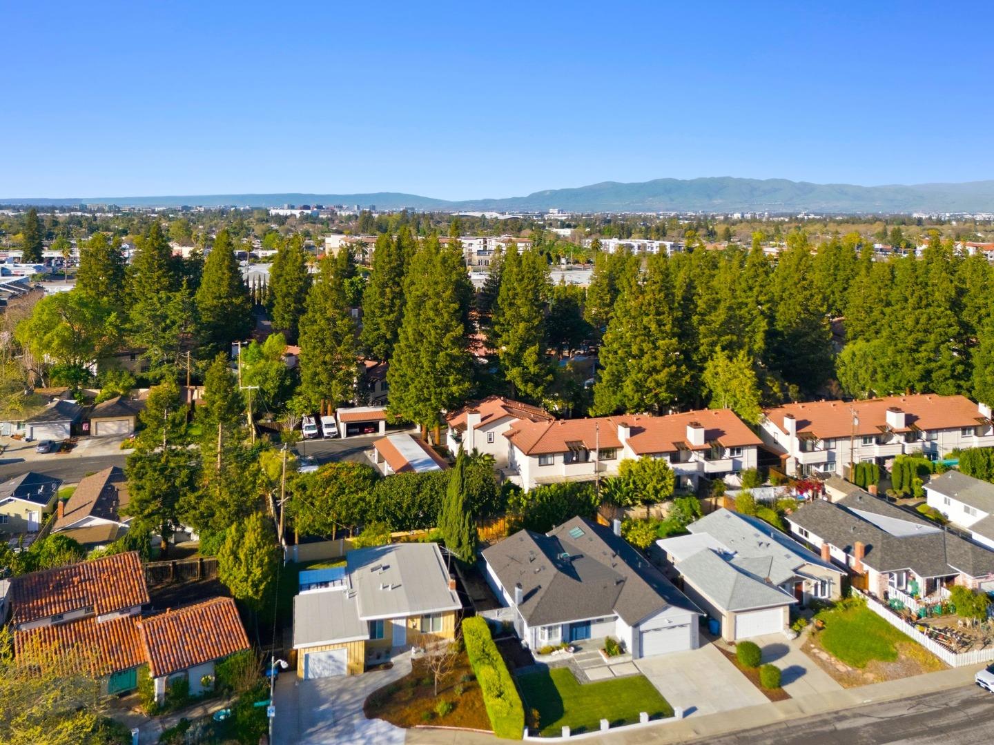 1400 Bowe Avenue 1404