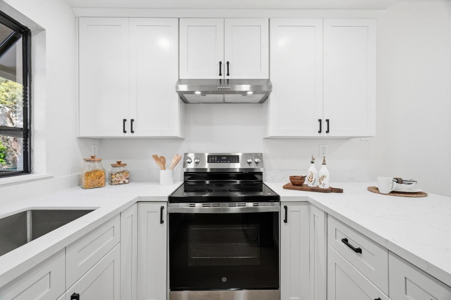 1400 Bowe Avenue 1404