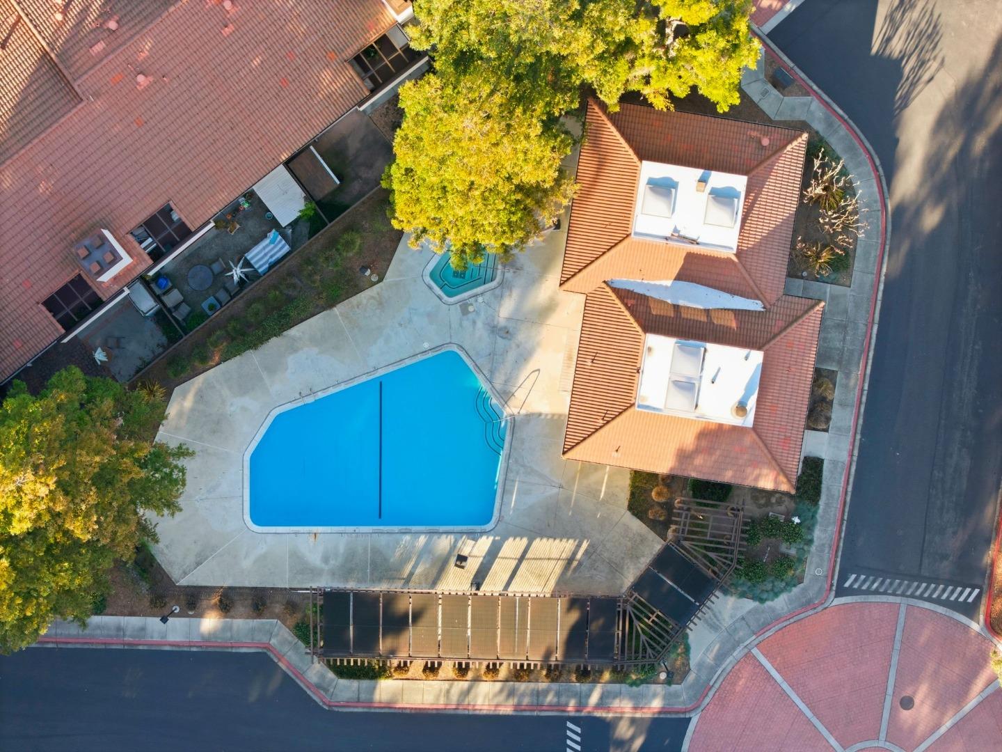 1400 Bowe Avenue 1404