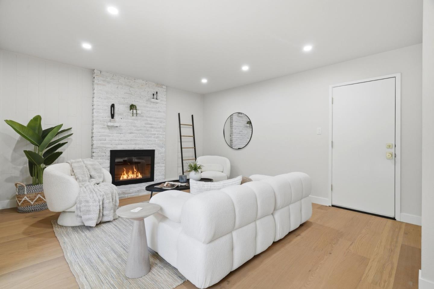 1237 Castlemont Avenue