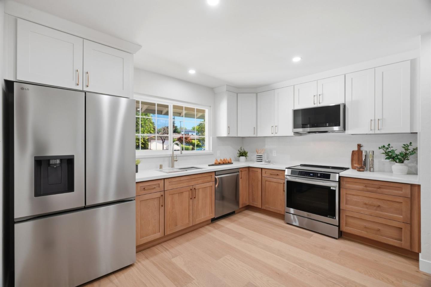 1237 Castlemont Avenue